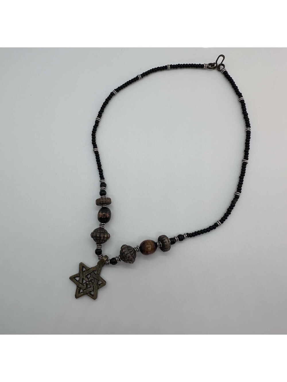 Star of David Wood Beaded Necklace Carved Pendant Black Brown Judaica EUC